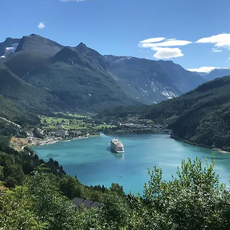 Tinyhouse - Modern Living Vakantiehuis Olden