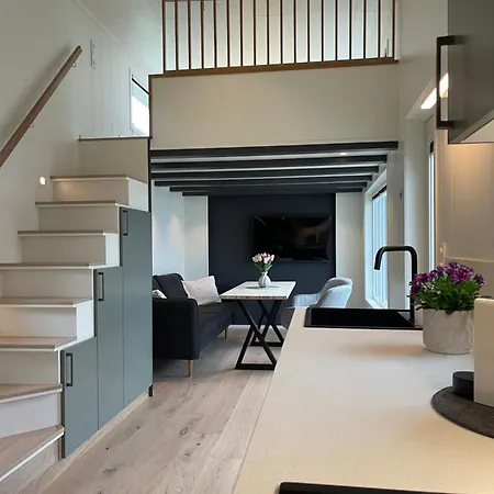 Tinyhouse - Modern Living